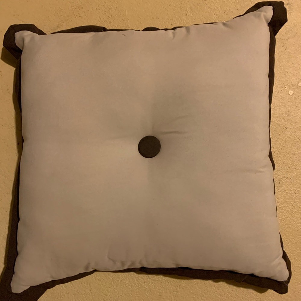 Decorative pillows